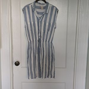 White and Blue striped shirt dress *with pockets*